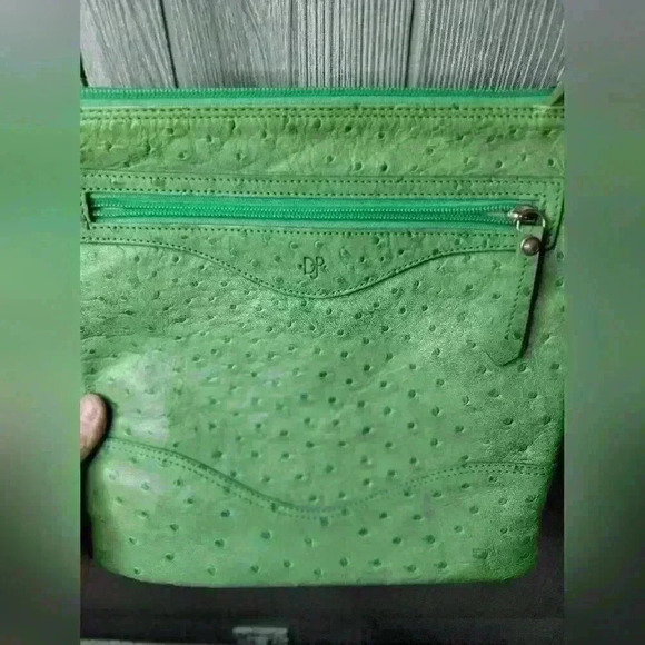 DONALD J PlLINER green faux ostrach skin design crossbody adjustable straps. - Picture 2 of 10